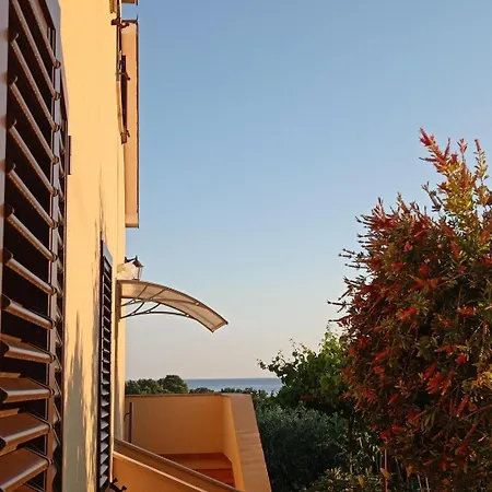 With Parking Space Zambratija, Umag - 27232 Apartman Zambratija (Istria)