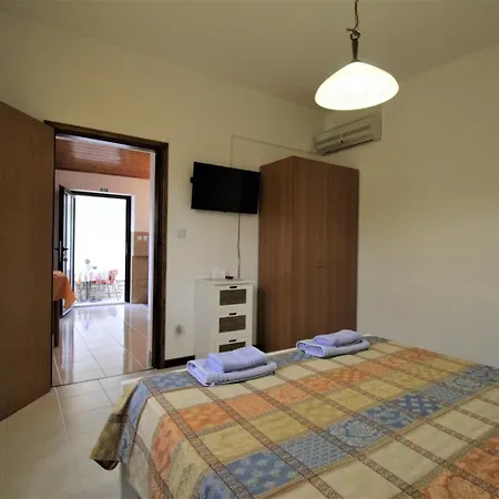 Apartman With Parking Space Zambratija, Umag - 27232